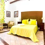 Vila Medinilla With Private Pool In Conil *