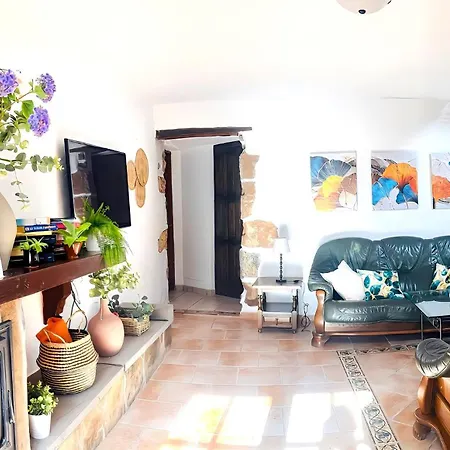 Medinilla With Private Pool In Conil فيلة